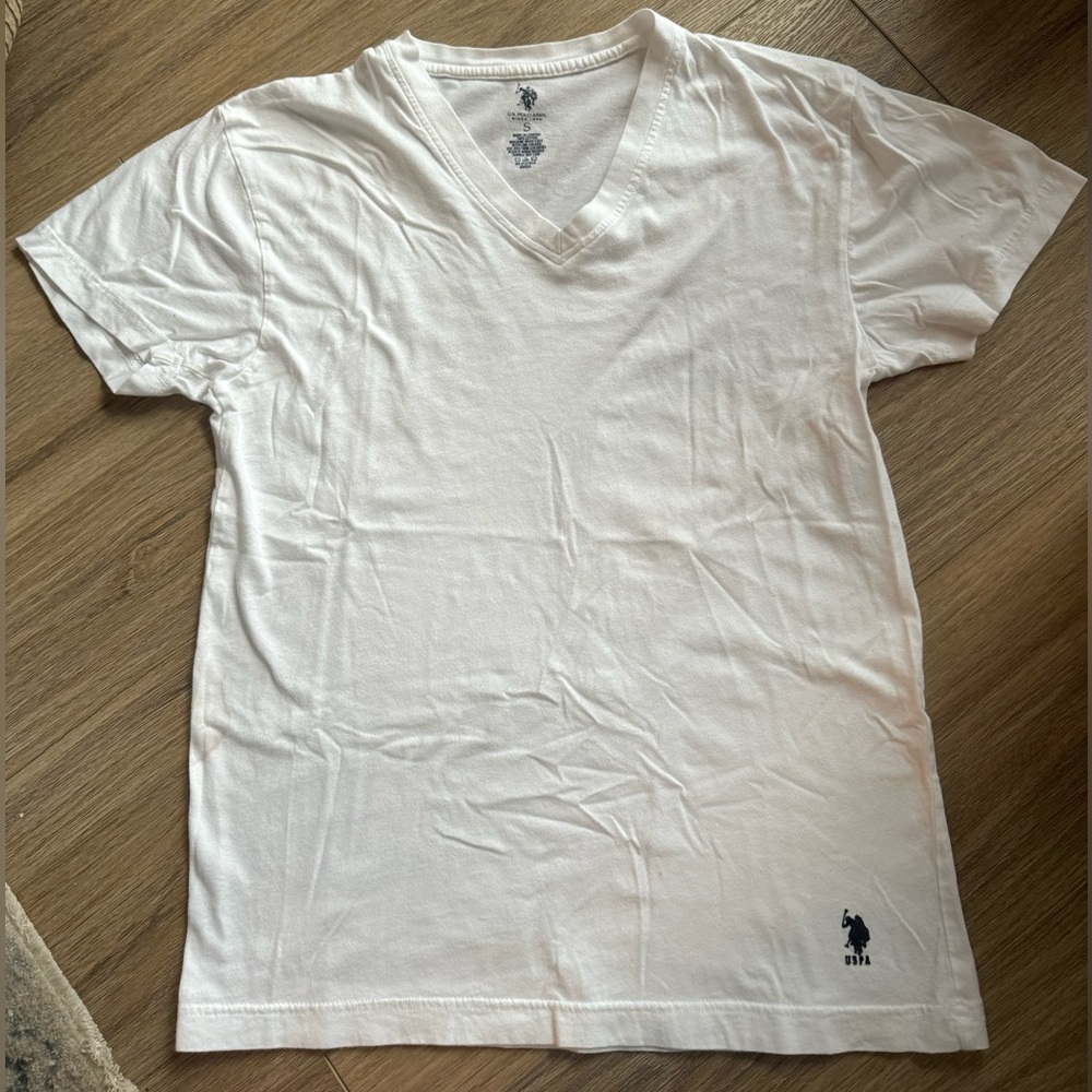 U.S. Polo, White V-Neck T-Shirt, Teen Boys Sz Small 100% Cotton